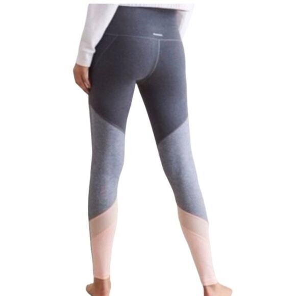 Aerie Chill Play Move Color Block Leggings Gray Pink Size Medium - Picture 1 of 8